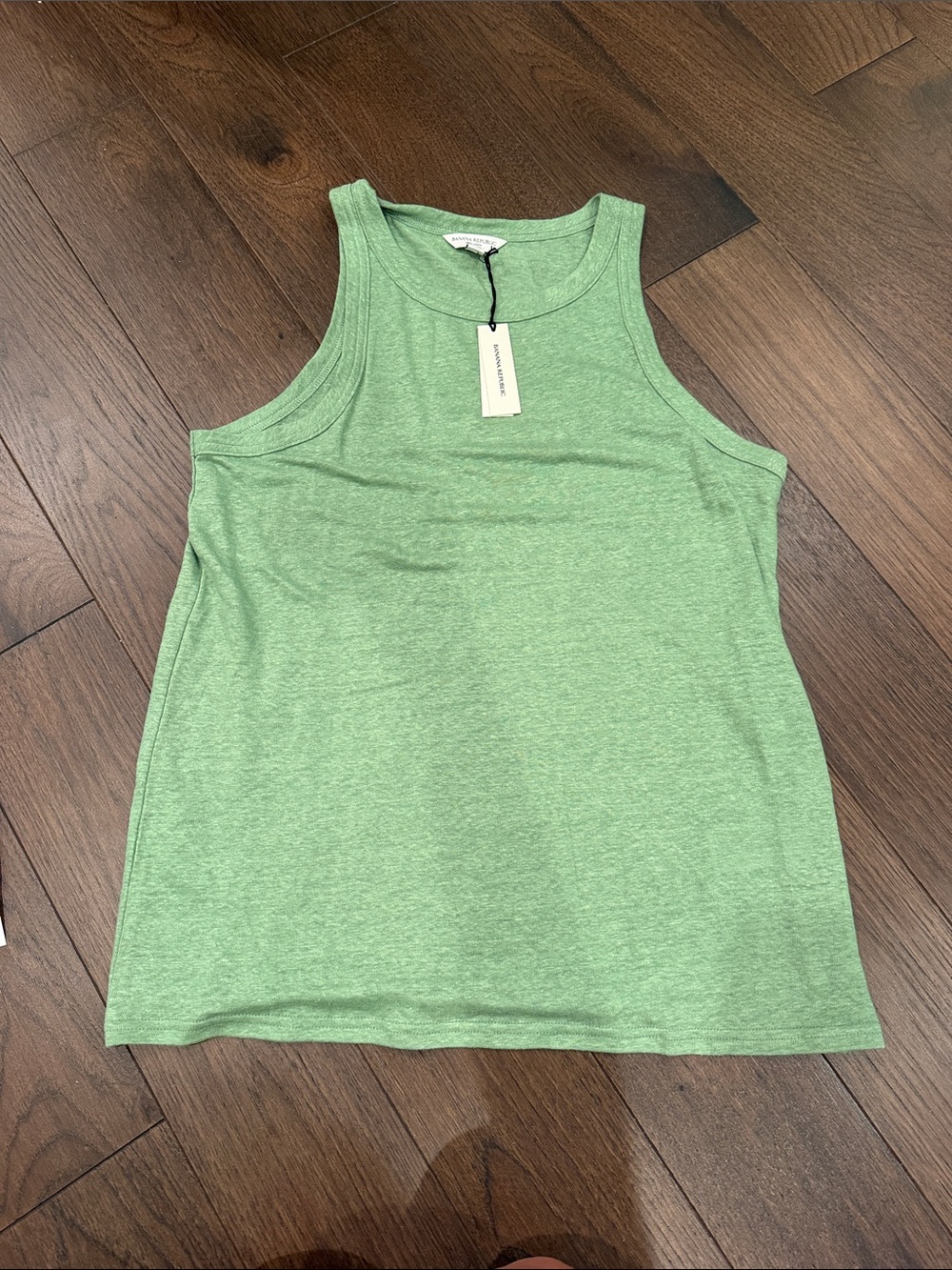 Banana Republic 100% Linen Green Tank Top Size Large NWT - C4-101